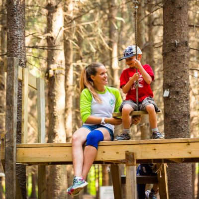 Camp et répit pour enfants et adultes à besoins particuliers